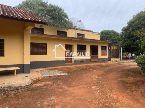 Imagem Imóvel com 4 Quartos à Venda, 6.600 m² em Chácara Jardim Perlamar - Araçoiaba Da Serra Imagem Imóvel com 4 Quartos à Venda, 6.600 m² em Chácara Jardim Perlamar - Araçoiaba Da Serra