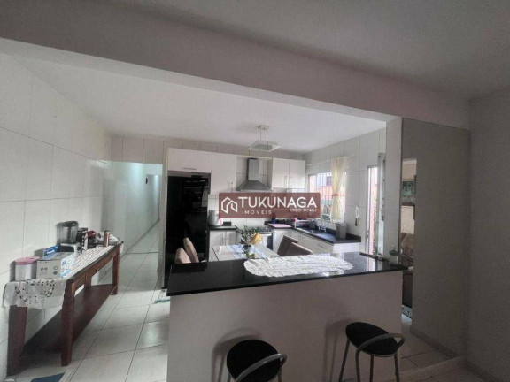 Imagem Casa com 3 Quartos à Venda, 133 m² em Vila Galvão - Guarulhos