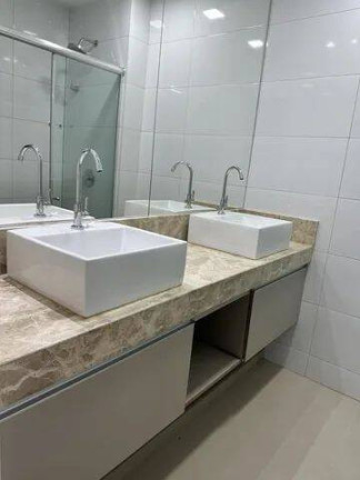 Imagem Apartamento com 4 Quartos para Alugar, 180 m² em Manaus Imagem Apartamento com 4 Quartos para Alugar, 180 m² em Manaus