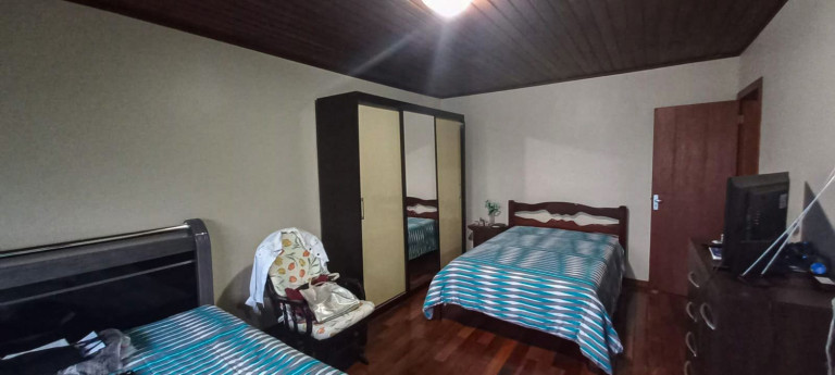 Imagem Casa com 4 Quartos à Venda, 332 m² em Agriões - Teresópolis Imagem Casa com 4 Quartos à Venda, 332 m² em Agriões - Teresópolis
