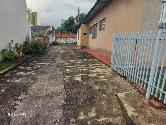 Imagem Casa com 3 Quartos à Venda, 525 m² em Centro - Arapongas Imagem Casa com 3 Quartos à Venda, 525 m² em Centro - Arapongas
