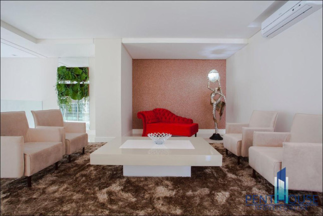 Imagem Apartamento com 4 Quartos à Venda, 257 m² em Centro - Balneário Camboriú Imagem Apartamento com 4 Quartos à Venda, 257 m² em Centro - Balneário Camboriú