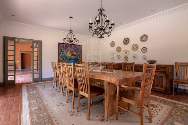 Imagem Casa com 6 Quartos à Venda, 1 m² em Centro - Cunha Imagem Casa com 6 Quartos à Venda, 1 m² em Centro - Cunha