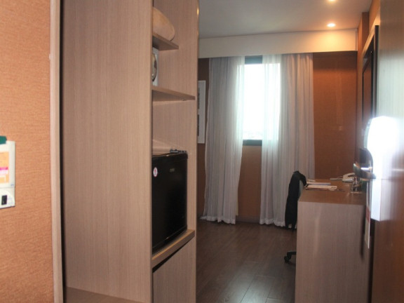 Imagem Flat com 1 Quarto à Venda, 28 m² em Indianópolis - São Paulo Imagem Flat com 1 Quarto à Venda, 28 m² em Indianópolis - São Paulo