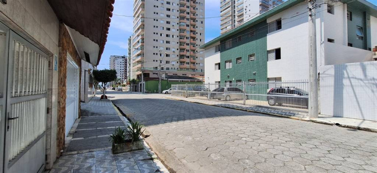 Imagem Casa com 3 Quartos à Venda, em Aviacao - Praia Grande Imagem Casa com 3 Quartos à Venda, em Aviacao - Praia Grande