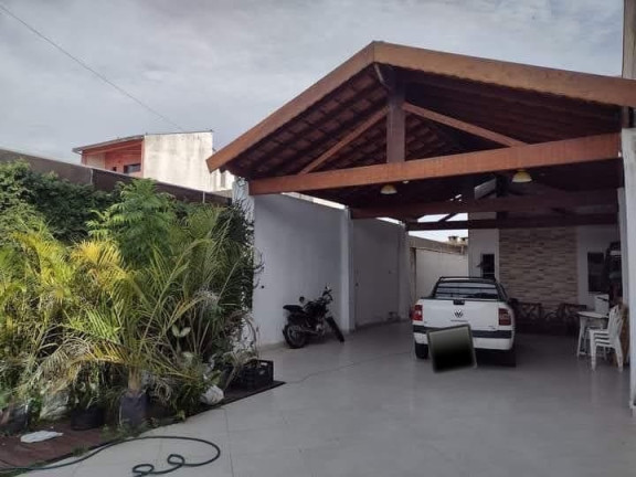 Sobrado com 2 Quartos à Venda,  em Vale Das Flores - Tremembé