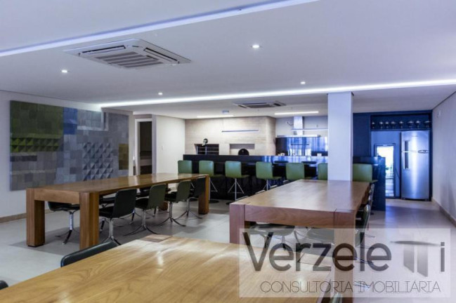 Imagem Apartamento com 3 Quartos à Venda, 151 m² em Centro - Balneário Camboriú Imagem Apartamento com 3 Quartos à Venda, 151 m² em Centro - Balneário Camboriú