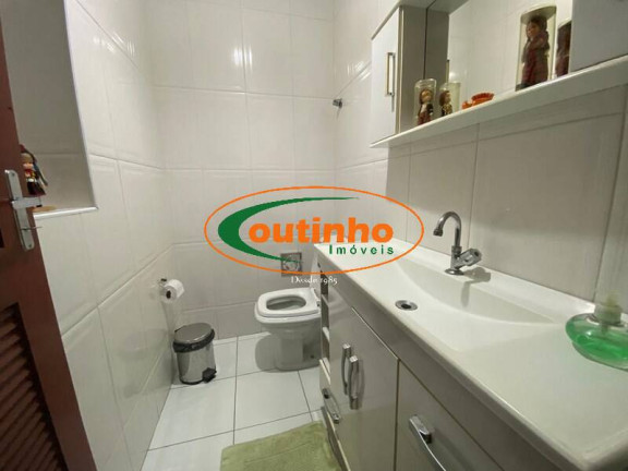 Imagem Casa com 4 Quartos à Venda, 360 m² em Tijuca - Rio De Janeiro Imagem Casa com 4 Quartos à Venda, 360 m² em Tijuca - Rio De Janeiro