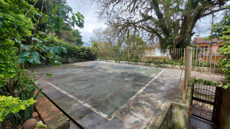 Imagem Sobrado com 3 Quartos à Venda, 325 m² em Vila Assunção - Porto Alegre