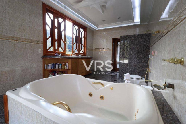 Imagem Casa com 5 Quartos à Venda, 600 m² em Parque Do Imbui - Teresópolis Imagem Casa com 5 Quartos à Venda, 600 m² em Parque Do Imbui - Teresópolis
