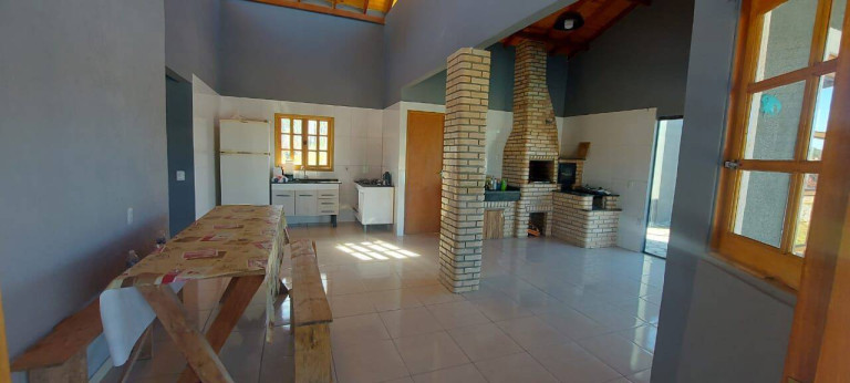 Imagem Casa com 2 Quartos à Venda, 672 m² em Atibaia
