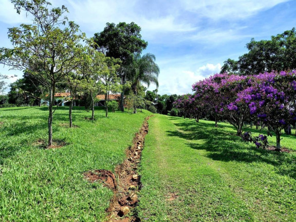 Imagem Imóvel com 2 Quartos à Venda, 31.000 m² em Sousas - Campinas Imagem Imóvel com 2 Quartos à Venda, 31.000 m² em Sousas - Campinas