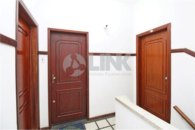 Imagem Apartamento com 2 Quartos à Venda, 68 m² em Santo Antônio - Porto Alegre Imagem Apartamento com 2 Quartos à Venda, 68 m² em Santo Antônio - Porto Alegre