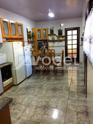 Imagem Casa com 3 Quartos à Venda, 244 m² em Primavera - Novo Hamburgo