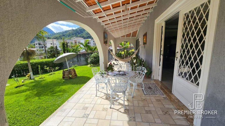 Imagem Casa com 3 Quartos à Venda, 240 m² em Bom Retiro - Teresópolis Imagem Casa com 3 Quartos à Venda, 240 m² em Bom Retiro - Teresópolis