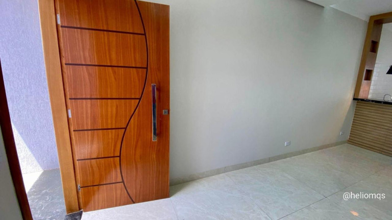 Imagem Casa com 3 Quartos à Venda, 90 m² em Jardim Itatiaia - Campo Grande