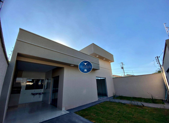 Casa com 3 Quartos à Venda, 94 m² em Solange Parque I - Goiânia
