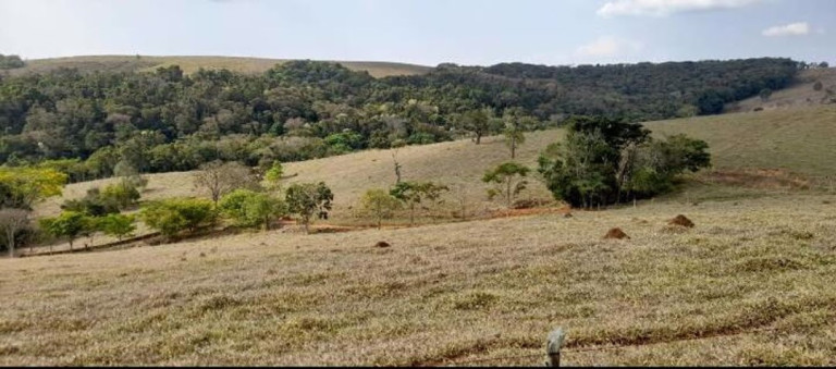 Imagem Fazenda à Venda, 100 m² em Centro - Aiuruoca Imagem Fazenda à Venda, 100 m² em Centro - Aiuruoca