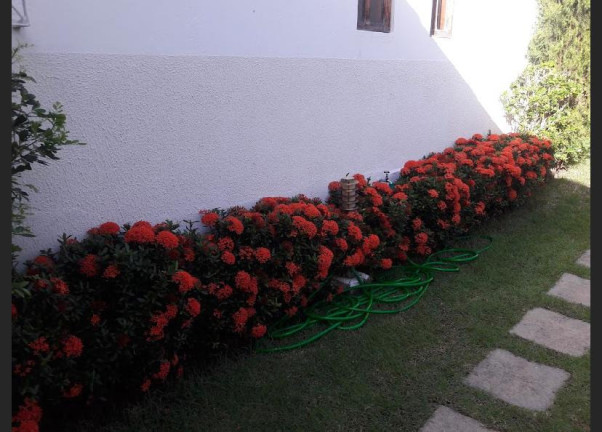 Imagem Casa com 4 Quartos à Venda, 180 m² em Buraquinho - Lauro De Freitas Imagem Casa com 4 Quartos à Venda, 180 m² em Buraquinho - Lauro De Freitas