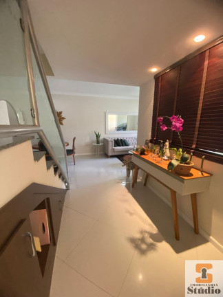 Imagem Casa com 3 Quartos à Venda,  em Santa Mônica - Feira De Santana