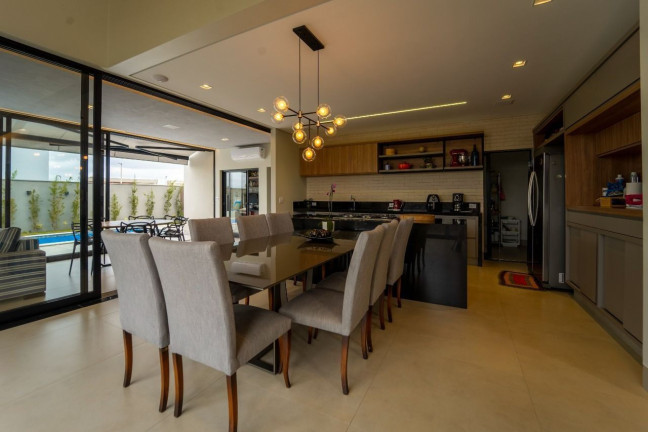 Imagem Casa de Condomínio com 4 Quartos à Venda, 284 m² em Jardim Sul - Uberlândia Imagem Casa de Condomínio com 4 Quartos à Venda, 284 m² em Jardim Sul - Uberlândia
