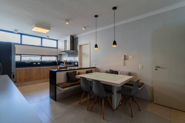 Imagem Apartamento com 4 Quartos à Venda, 261 m² em Vila Morumbi - São Paulo