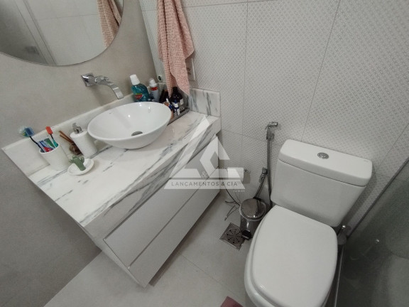 Imagem Apartamento com 2 Quartos à Venda, 51 m² em Tijuca - Rio De Janeiro Imagem Apartamento com 2 Quartos à Venda, 51 m² em Tijuca - Rio De Janeiro
