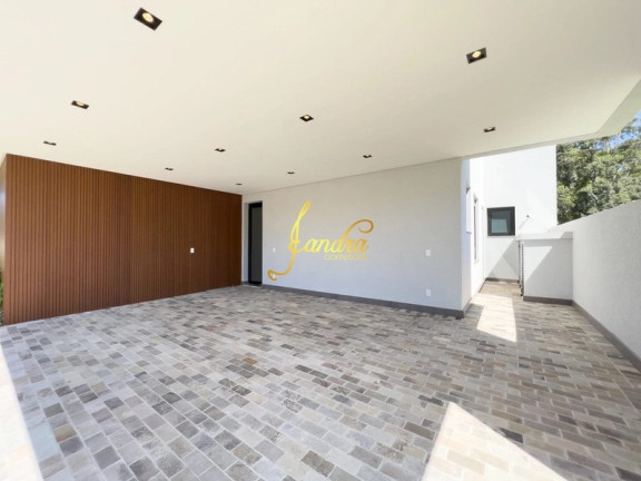 Imagem Casa de Condomínio com 6 Quartos à Venda, 588 m² em Zona Nova - Capão Da Canoa