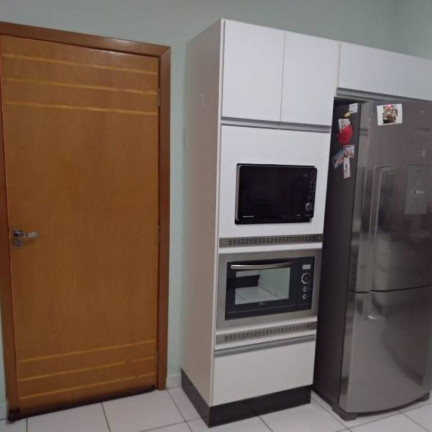 Imagem Sobrado com 3 Quartos à Venda, 100 m² em Vila Areao - Taubaté