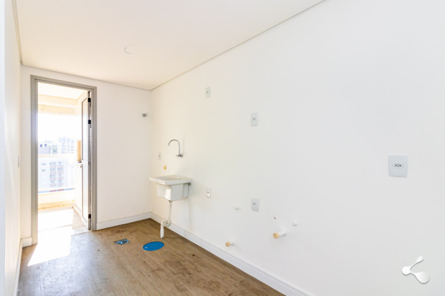 Imagem Imóvel com 2 Quartos à Venda, em Petrópolis - Porto Alegre Imagem Imóvel com 2 Quartos à Venda, em Petrópolis - Porto Alegre