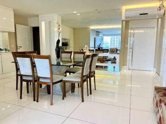 Imagem Imóvel com 3 Quartos à Venda, 180 m² em Santa Lúcia - Vitória Imagem Imóvel com 3 Quartos à Venda, 180 m² em Santa Lúcia - Vitória