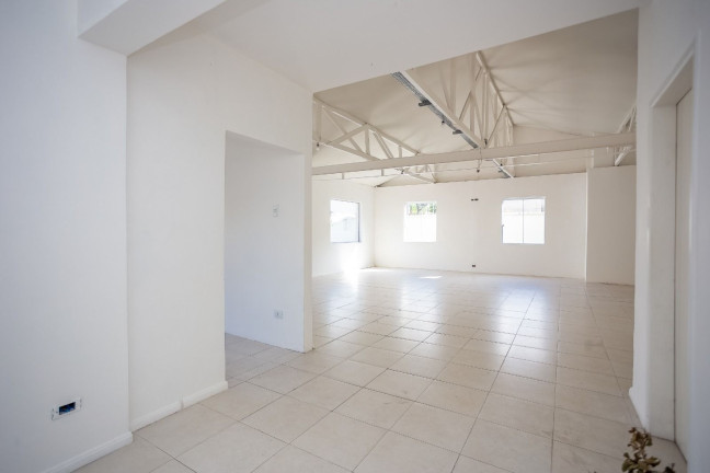 Imagem Casa com 1 Quarto à Venda, 220 m² em São Francisco - Curitiba