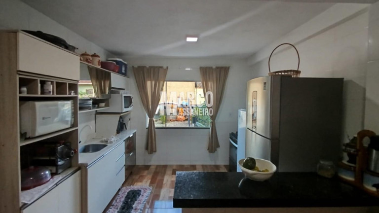 Imagem Casa com 2 Quartos à Venda, 228 m² em Costeira - Balneário Barra Do Sul