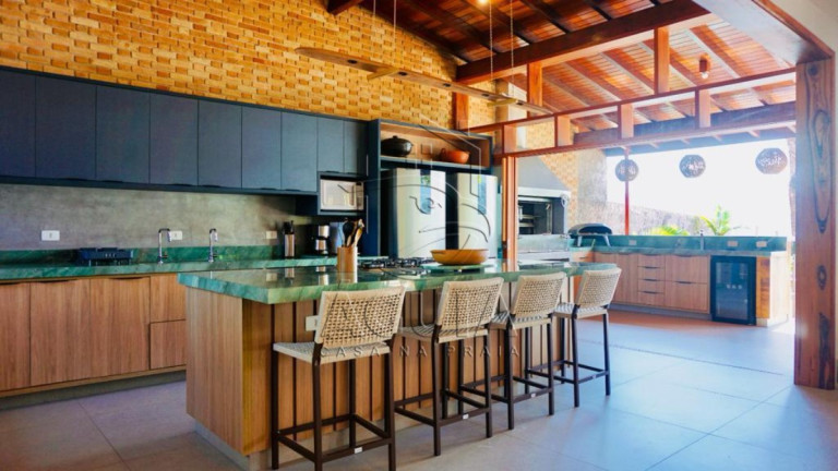 Imagem Casa com 7 Quartos à Venda, 573 m² em Lázaro - Ubatuba
