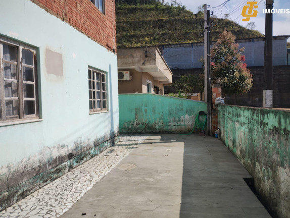 Imagem Casa com 3 Quartos à Venda, 192 m² em Monte Alegre - Camboriú Imagem Casa com 3 Quartos à Venda, 192 m² em Monte Alegre - Camboriú