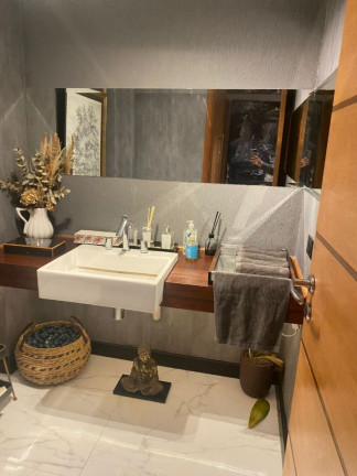 Imagem Imóvel com 3 Quartos à Venda, 280 m² em Copacabana - Rio De Janeiro Imagem Imóvel com 3 Quartos à Venda, 280 m² em Copacabana - Rio De Janeiro