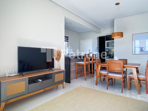 Imagem Imóvel com 3 Quartos à Venda, 185 m² em Palmas - Governador Celso Ramos