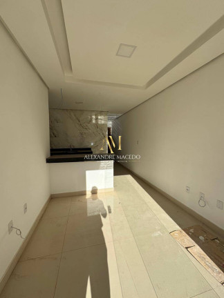 Casa com 2 Quartos à Venda, 100 m² em Delfino Magalhães - Montes Claros