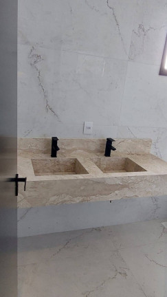 Imagem Casa com 3 Quartos à Venda, 457 m² em Condomínio Florais Itália - Cuiabá