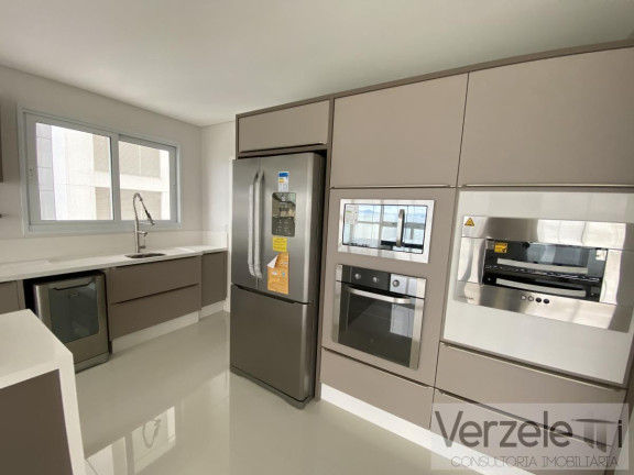 Imagem Apartamento com 4 Quartos à Venda, 237 m² em Barra Sul - Balneário Camboriú Imagem Apartamento com 4 Quartos à Venda, 237 m² em Barra Sul - Balneário Camboriú