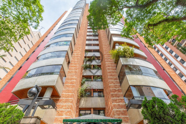 Apartamento com 3 Quartos à Venda, 220 m² em Vila Uberabinha - São Paulo
