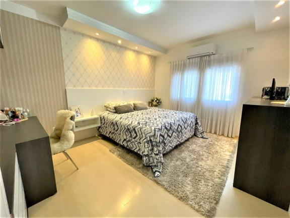 Imagem Casa de Condomínio com 3 Quartos à Venda, 246 m² em Presidente Médici - Chapecó