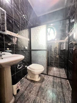 Imagem Casa com 3 Quartos à Venda, 110 m² em Flórida - Praia Grande Imagem Casa com 3 Quartos à Venda, 110 m² em Flórida - Praia Grande