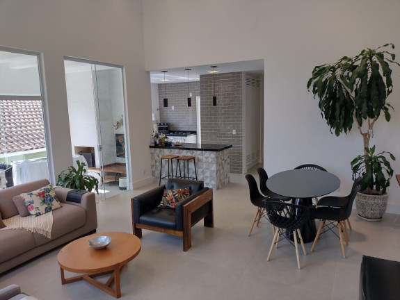 Imagem Casa com 4 Quartos à Venda, 180 m² em Albuquerque - Teresópolis