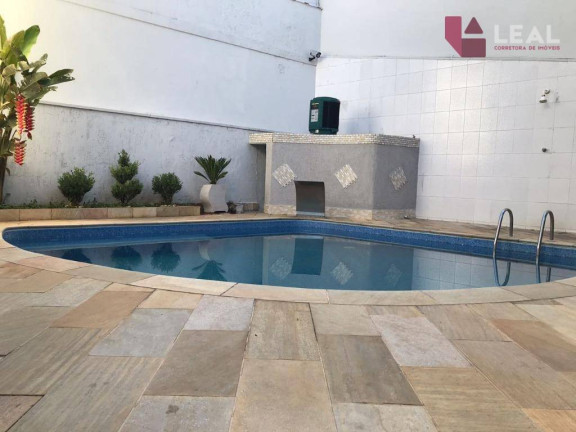 Casa com 4 Quartos à Venda, 390 m² em Santa Doroteia - Pouso Alegre