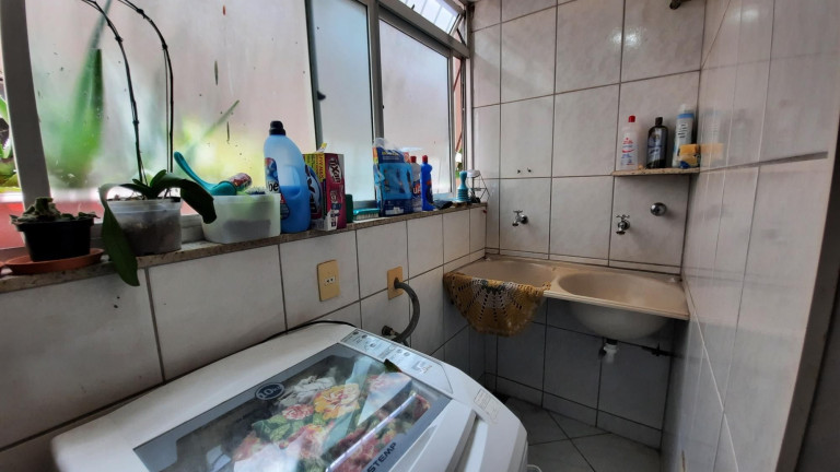 Imagem Apartamento com 3 Quartos à Venda, 62 m² em Barreiro - Belo Horizonte