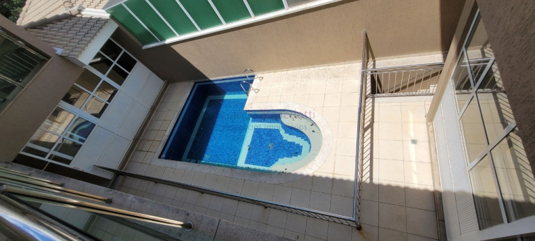 Imagem Casa com 4 Quartos à Venda, 400 m² em Anhangabaú - Jundiaí Imagem Casa com 4 Quartos à Venda, 400 m² em Anhangabaú - Jundiaí