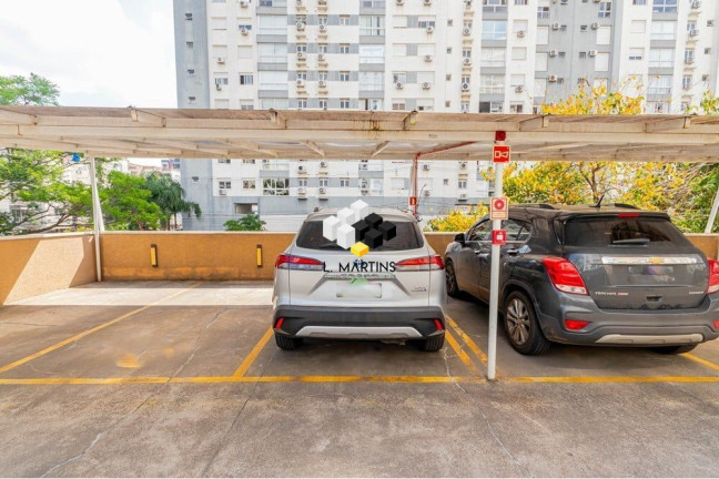 Imagem Apartamento com 2 Quartos à Venda, 63 m² em Passo Da Areia - Porto Alegre Imagem Apartamento com 2 Quartos à Venda, 63 m² em Passo Da Areia - Porto Alegre