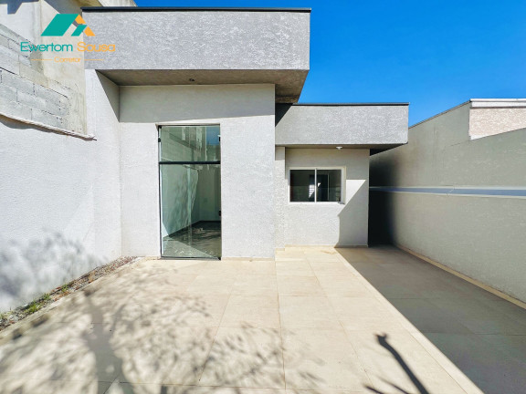 Casa com 3 Quartos à Venda, 105 m² em Nova Cerejeira - Atibaia