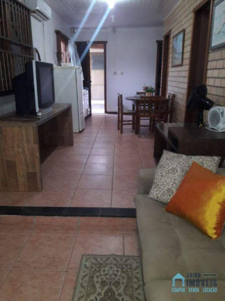 Imagem Casa com 3 Quartos à Venda, em Centro - Tramandaí Imagem Casa com 3 Quartos à Venda, em Centro - Tramandaí
